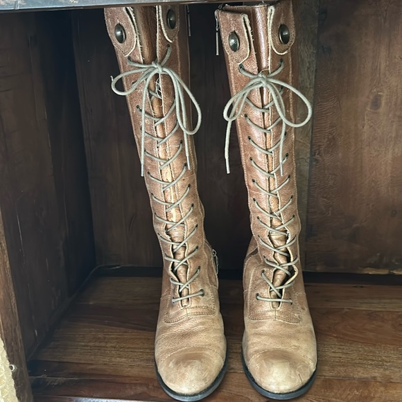 Seychelles Shoes - Seychelles lace up boots